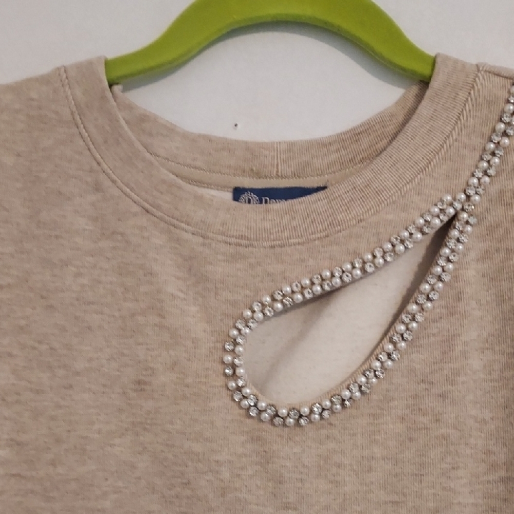 Democracy Beige Ribbed Top - Picture 4 of 7
